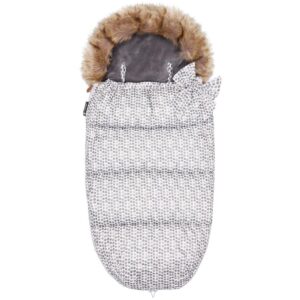 Sac de dormit pentru carucior copii, exterior impermeabil, gluga fixa cu blanita detasabila, 2 fermoare pentru deschidere usoara, 6 orificii pentru centuri, material hipoalergenic, 90x45 cm, alb cu buline maro