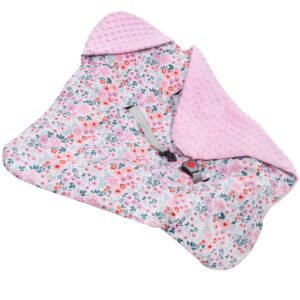 Paturica pentru scoica auto cu gluga integrata, exterior din bumbac 100% si interior moale din material minky, orifici pentru centuri, lavabila la 30°C, 77 x 77 cm, model floral, roz