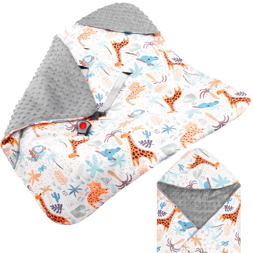 Paturica pentru scoica auto cu gluga integrata, exterior din bumbac 100% si interior moale din material minky, orifici pentru centuri, lavabila la 30°C, 77 x 77 cm, model cu animalute, multicolor - imagine 8
